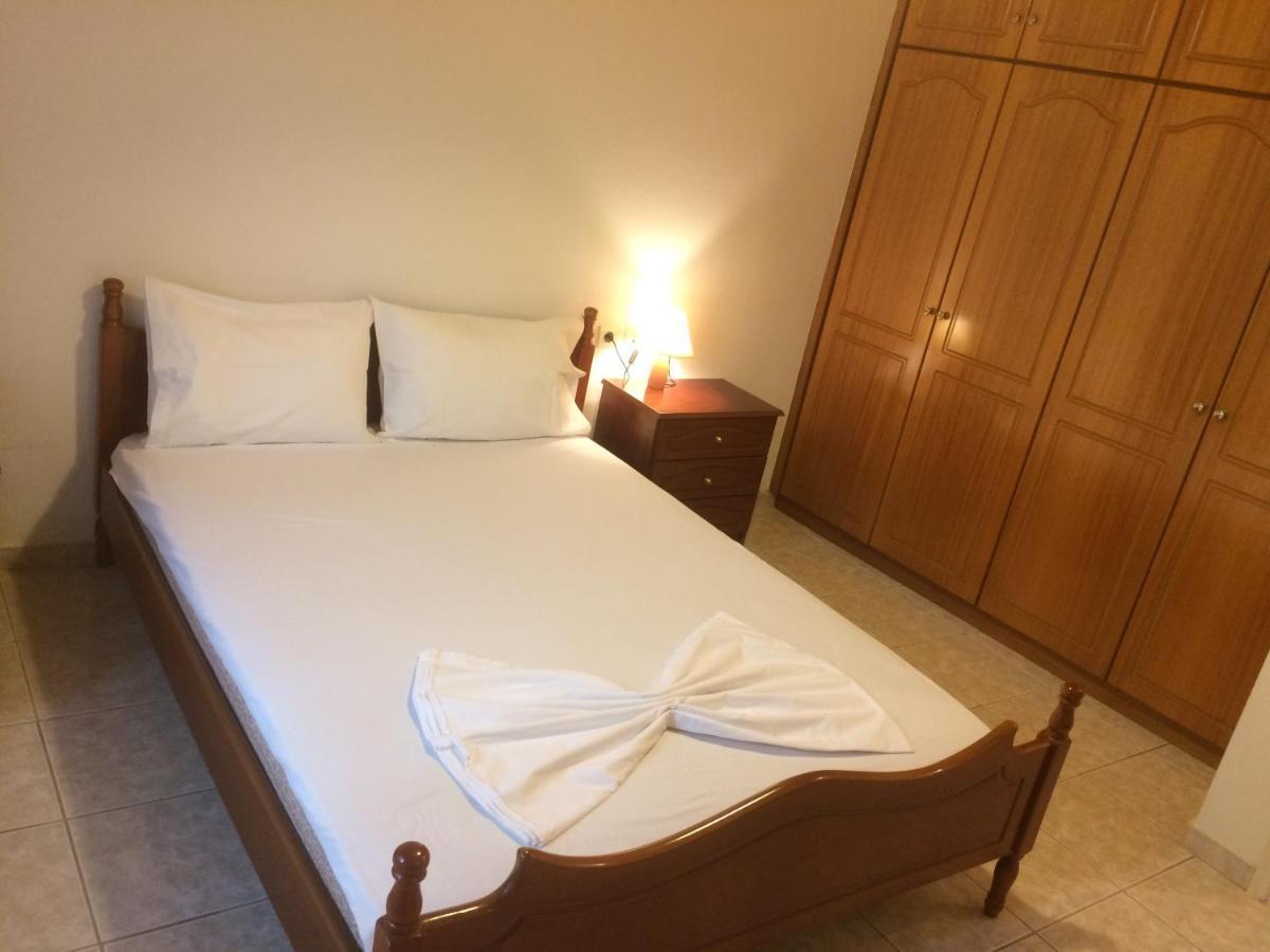 Guesthouse "Athina" Elliniko  Экстерьер фото